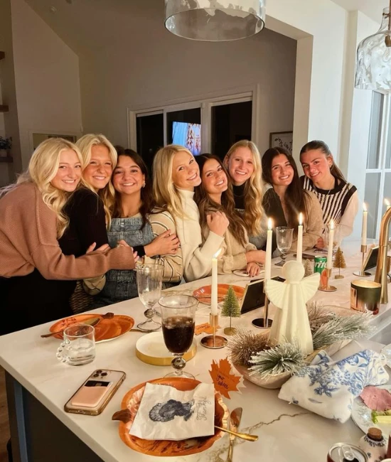 happy-thanksgiving-wishes-for-instagram-captions